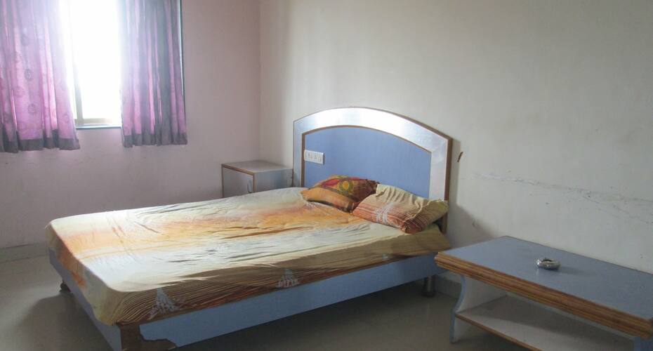 Hotel Swaraj Lodge, Beed 4